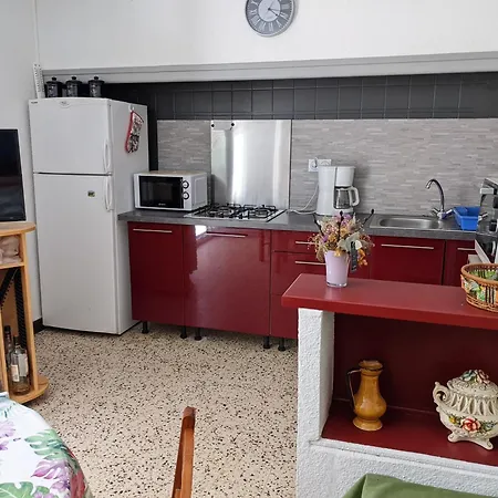 Apartment T2, 4 Pers, Proche Plage, Terrasse Privee, Confort, Calme A - Fr-1-797-14